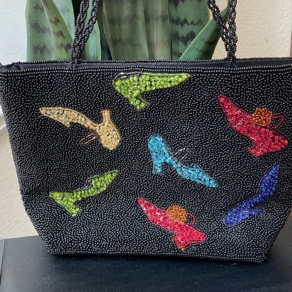 🖤Ingio Christopher🖤 Black Beaded Colorful High Heals Handbag - Picture 2 of 8